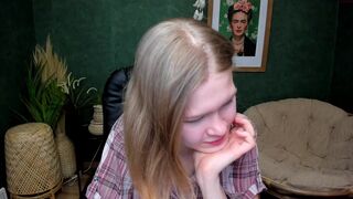 idk_what_im_doing_ chaturbate The naughty bitch jerks off with sex toys