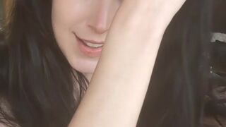 Aella_girl chaturbate Pretty girl puts on beautiful boobs