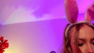 scarlet_suite chaturbate Bitch with big ass and jerking sex toys