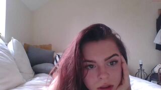 babymalaya chaturbate Busty brunette sucks dildo