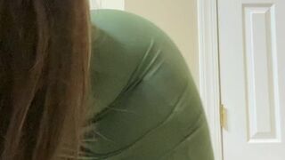 Victorya Xo aka victoryaxo onlyfans Babe in stockings fucks ass