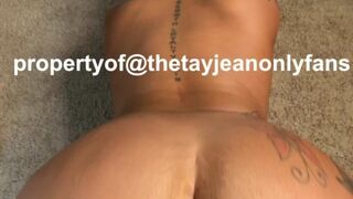 Thetayjean onlyfans  cutie erotically twisting her ass