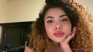 Chanelle Diamond aka xchanellediamondx onlyfans Busty mare is hammering her anus