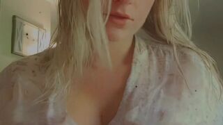 Bubblgummmbabe onlyfans Vicious trash masturbates vagina