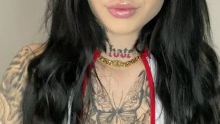 xlucy onlyfans Busty hottie fucks handjob cunt