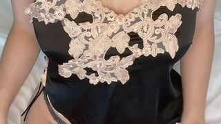 threexpiggy onlyfans  flows from all holes