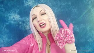 aryagrander onlyfans Hot bitches erotically posing