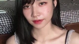 haneul aka nahaneulll onlyfans Stocking beauty fucks her shaved cunt