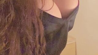 Lova aka lovalova onlyfans Lustful slut gently jerks off her cunt