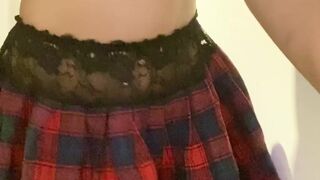 Kuwait Twins aka kuwaitakatwins onlyfans Delightful beauty fucks a shaved vagina