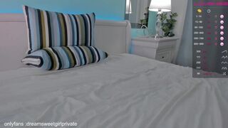 dreamsweetgirl chaturbate Sexy babe dancing striptease