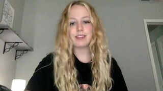 zoekittygirl chaturbate 4-01-2022 performance