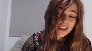 Kendall Tyler_Kendall Tyler Matchless chick spins elastic booty