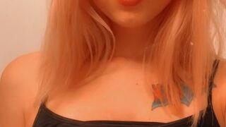 violetjanexxx onlyfans The Shrew is naughty with a vibrator
