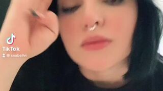 saabsilvi onlyfans  shows his ass