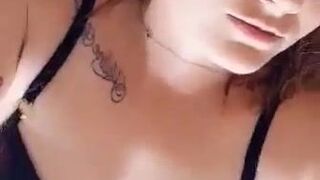 littlemrsp onlyfans  finger teasing from the inside of his vagina