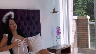 kattmodel onlyfans  caresses shmonku