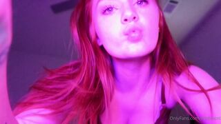 Robbi aka robbiocnl onlyfans Hurricane Devil furiously cums in pose with crustaceans