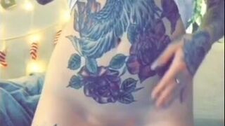 Loretta Rose aka lorettaxrose aka lorettarose onlyfans Vulgar thing stretches vaginal hole