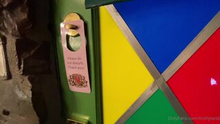 trishyland onlyfans  fingering her pussy