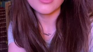 tessafowler onlyfans Hot babe jerking off pussy