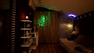 fantasystudiox chaturbate  ass flashes