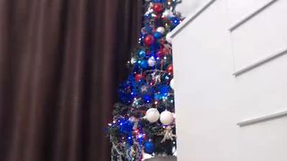 hunny_bunny24 cute brown hair is played with pussy