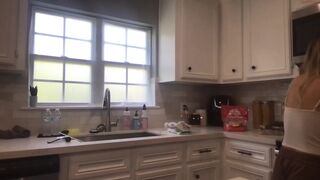 texas_blonde chaturbate Petite brunette babe sucking dildo