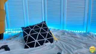 megan_foxxx15 chaturbate Beautiful bitch is banging with sex machine