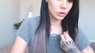 ashlie_lotus chaturbate Charming female having fun with her friend