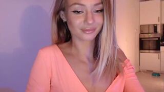 yveline chaturbate Mature babe gets a huge ass