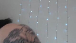 fxturewars chaturbate  Mom with huge tits