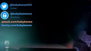 babykeeee chaturbate Curvy female fucks both holes