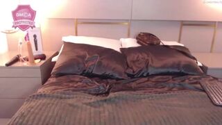 abril__jones chaturbate  completely bared slender body