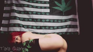 Tara Quartz ManyVids Happy 420