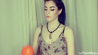 Tara Quartz ManyVids Grapefuit Blowjob