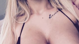 SOFIAnix ManyVids 067