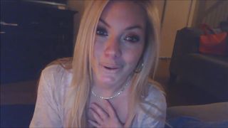 MissBehavin26 ManyVids Caught the babysitter watching porn