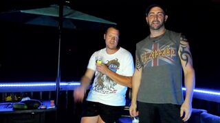 whaaaaaaaat chaturbate Mama is cumming heavily