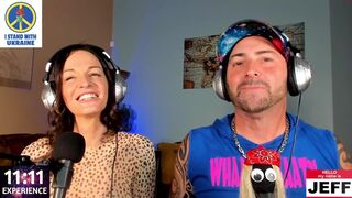 whaaaaaaaat chaturbate Naughty brunette caresses shaved pussy