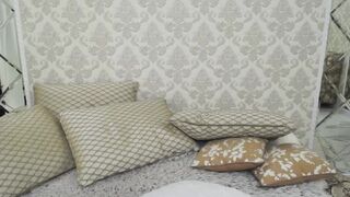 vickybaez chaturbate Loud female squeals form a great handjob