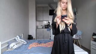 brilliantvictoria chaturbate Petite babe masturbates pussy