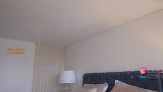emma_lu1 chaturbate Passionate beauty enthusiastically touches their private parts