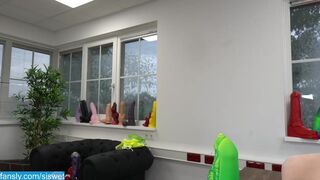 siswet19 chaturbate Hot devil teasingly vagina