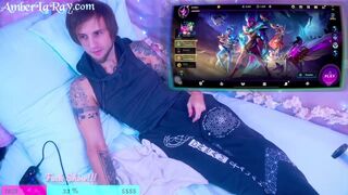 amberlaray Charming female fingering anus girlfriend