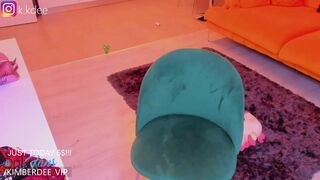 kimberdeee Noble lady praises boobs