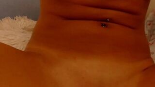 gracefulklara Wonderful lady fucks her holes