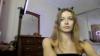 oksanafedorov Cam stream June-19-2022