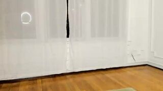 ava____ Young sterlet fucks pussy