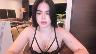 manuu_ Naughty bitch caresses big tits